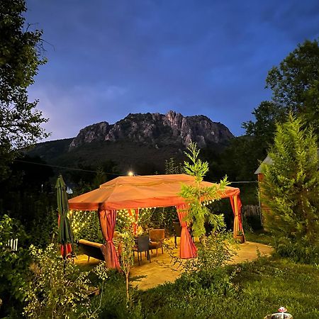 Teo's Cottages Dedoplis Tskaro Esterno foto