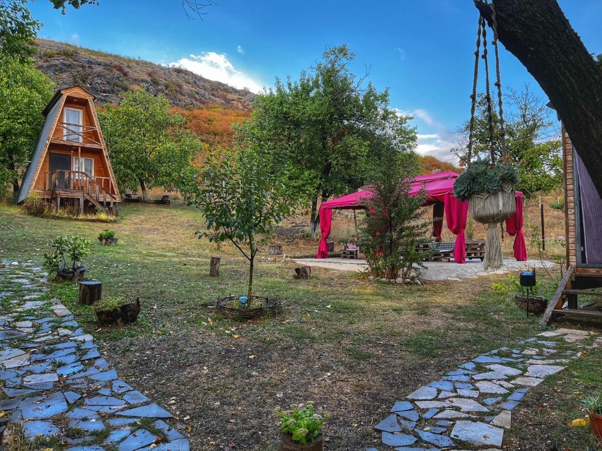 Teo's Cottages Dedoplis Tskaro Esterno foto