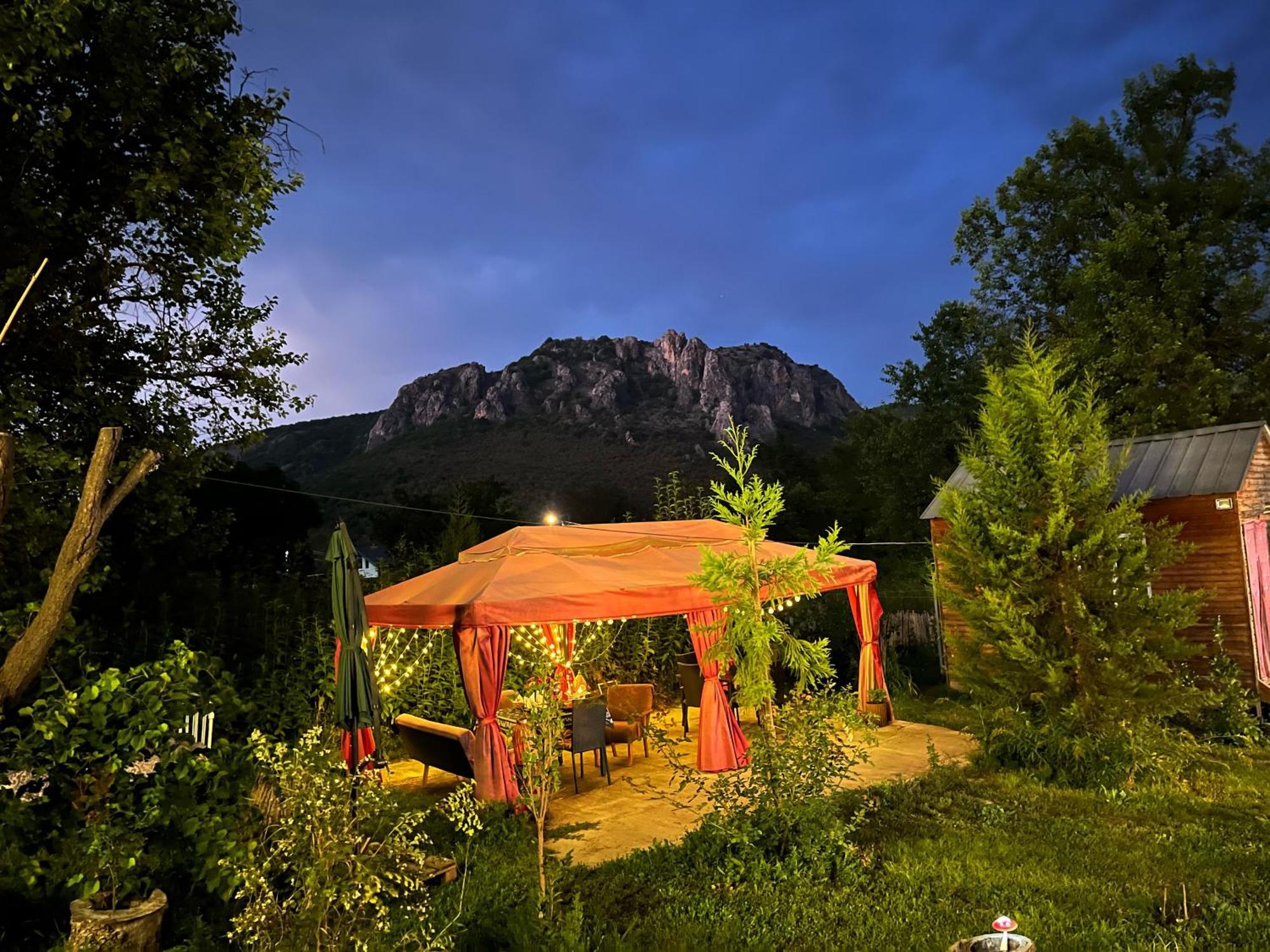 Teo's Cottages Dedoplis Tskaro Esterno foto