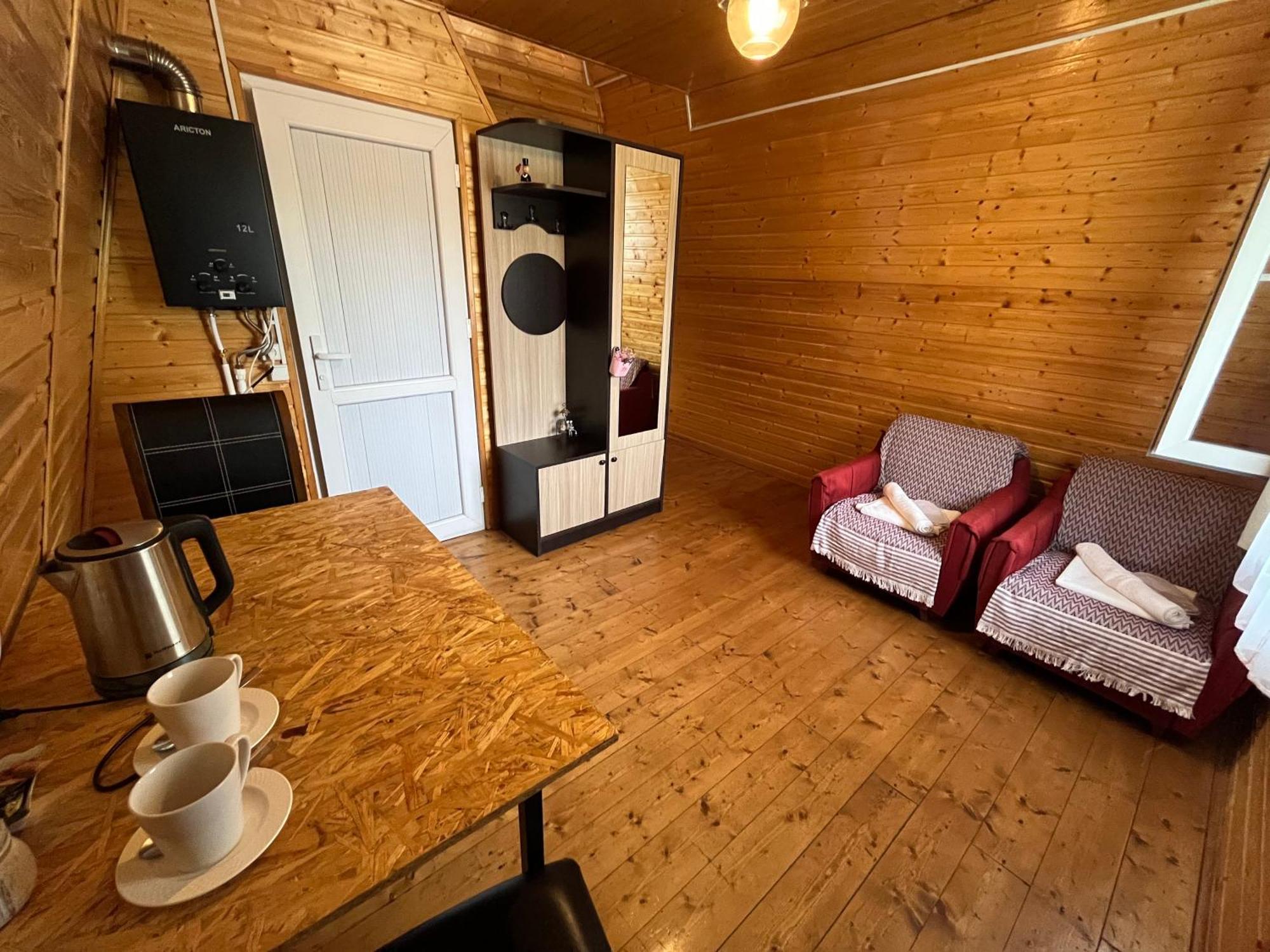 Teo's Cottages Dedoplis Tskaro Esterno foto