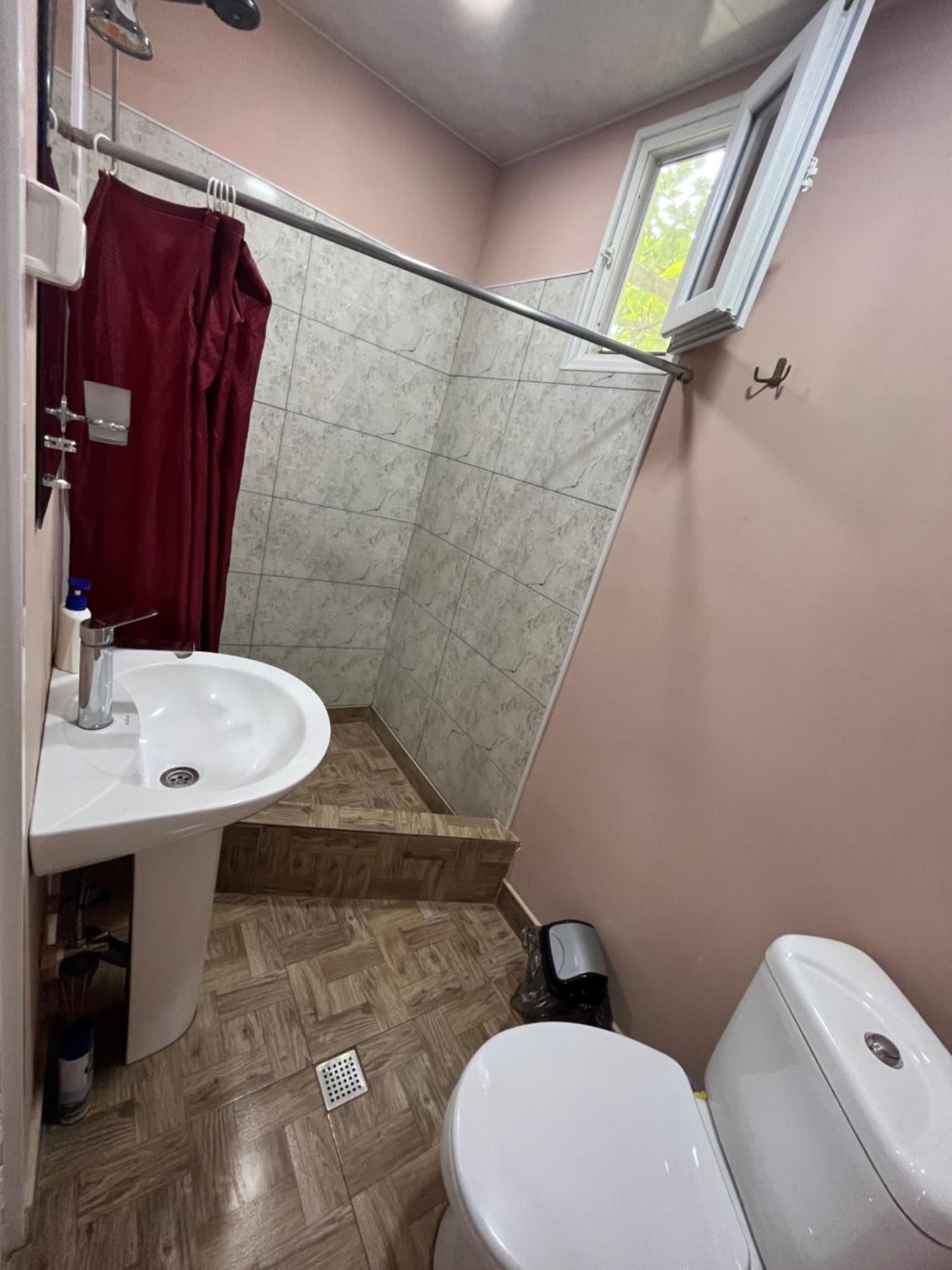 Teo's Cottages Dedoplis Tskaro Esterno foto